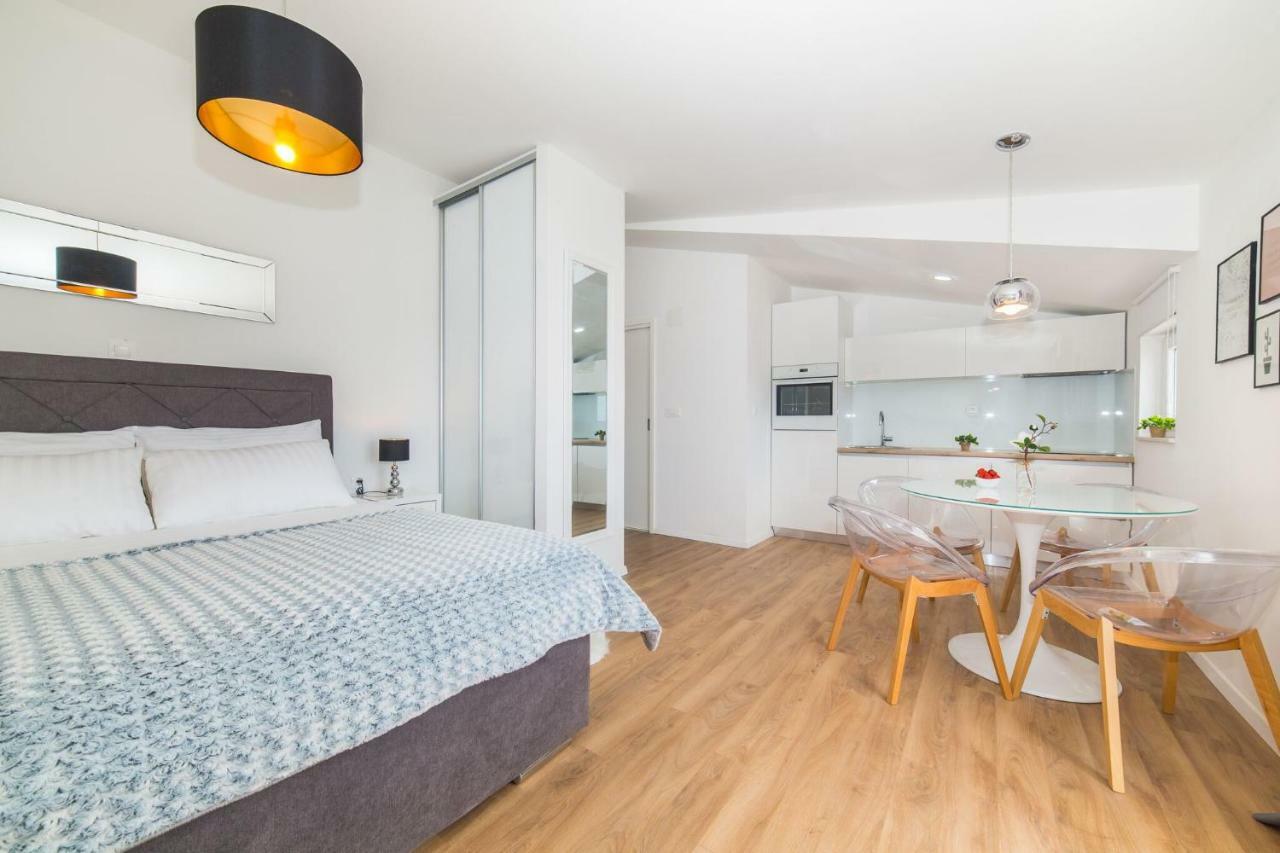 Apartmani Ana Kaštela 외부 사진
